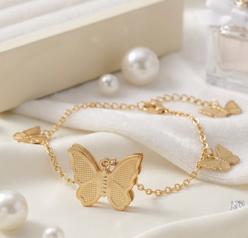 Golden Butterfly Charm Bracelet – Women's Alloy Jewelry