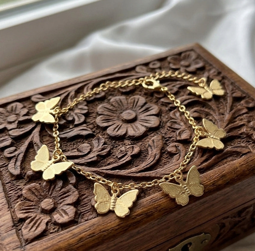 Golden Butterfly Charm Bracelet – Women's Alloy Jewelry