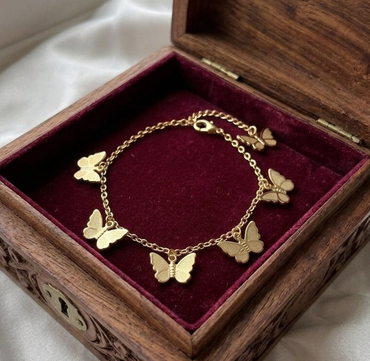 Golden Butterfly Charm Bracelet – Women's Alloy Jewelry